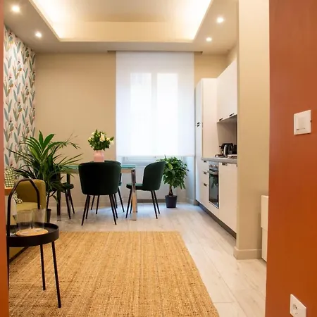 Arezzo 38 * Róma